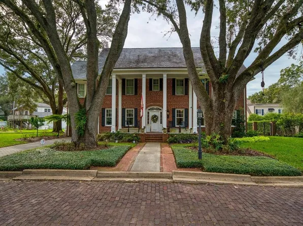 1913 S Oakmont St, Tampa, FL 33629