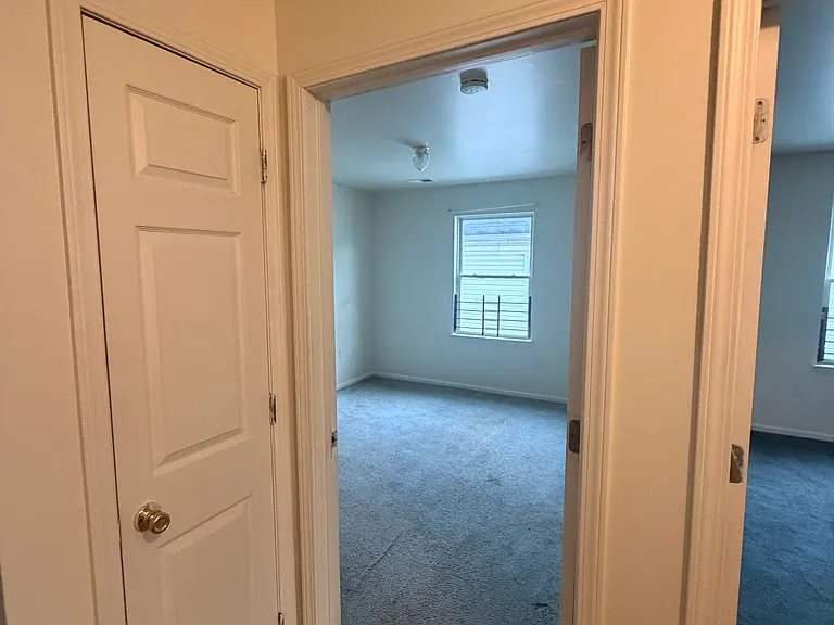 156 Johnson Ave — Photo 16