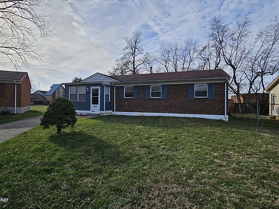 3rd image of 1504 Weaver Ct