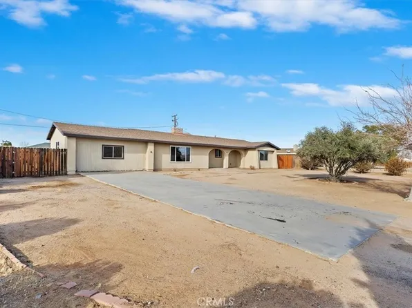 12650 Running Deer Rd, Apple Valley, CA 92308