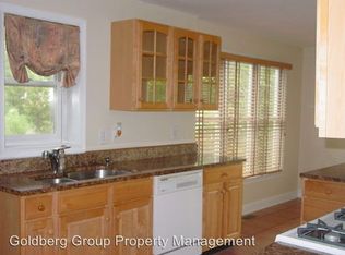 5919 Conway Rd, Bethesda, MD 20817