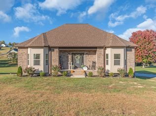 8708 Old Highway 52, Westmoreland, TN 37186