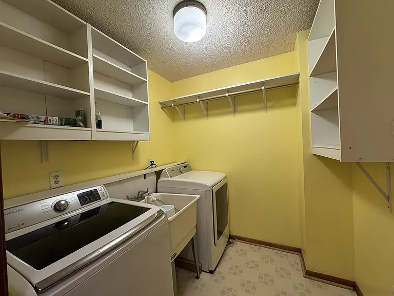 6D Oak Rd #D — Photo 11