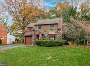 112 Station Ave, Glenside, PA 19038