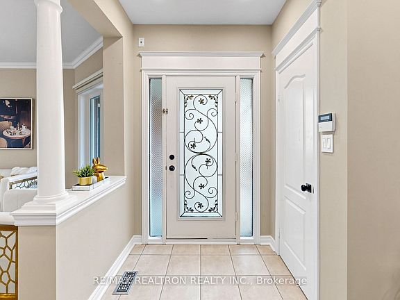 3rd image of 2 Rocksprings Ave