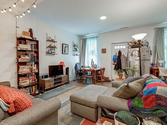 2nd image of 2224 W 18th Pl #1C