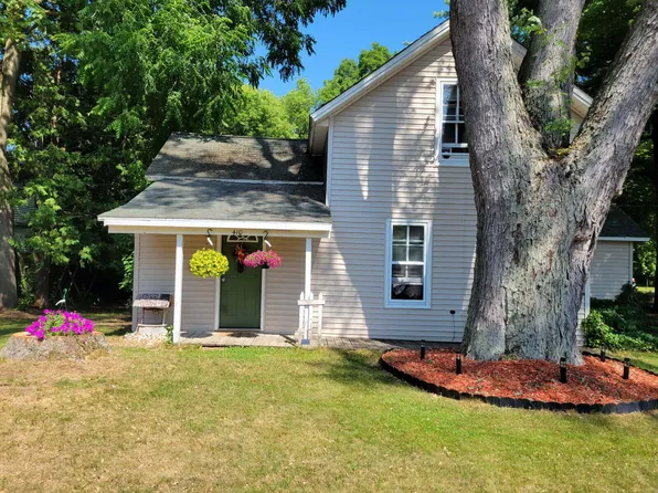 410 S Union St, Hart, MI 49420