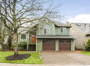 21051 NW Cannes Dr, Portland, OR 97229