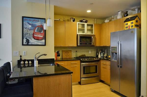 1st image of 2519 35th St APT 1A