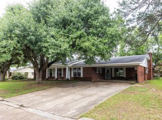 1310 Chestnut St, Magnolia, AR 71753