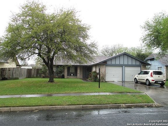2nd image of 4519 Lakebend West Dr