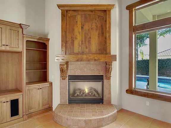 5th image of 4749 W Harold Ave