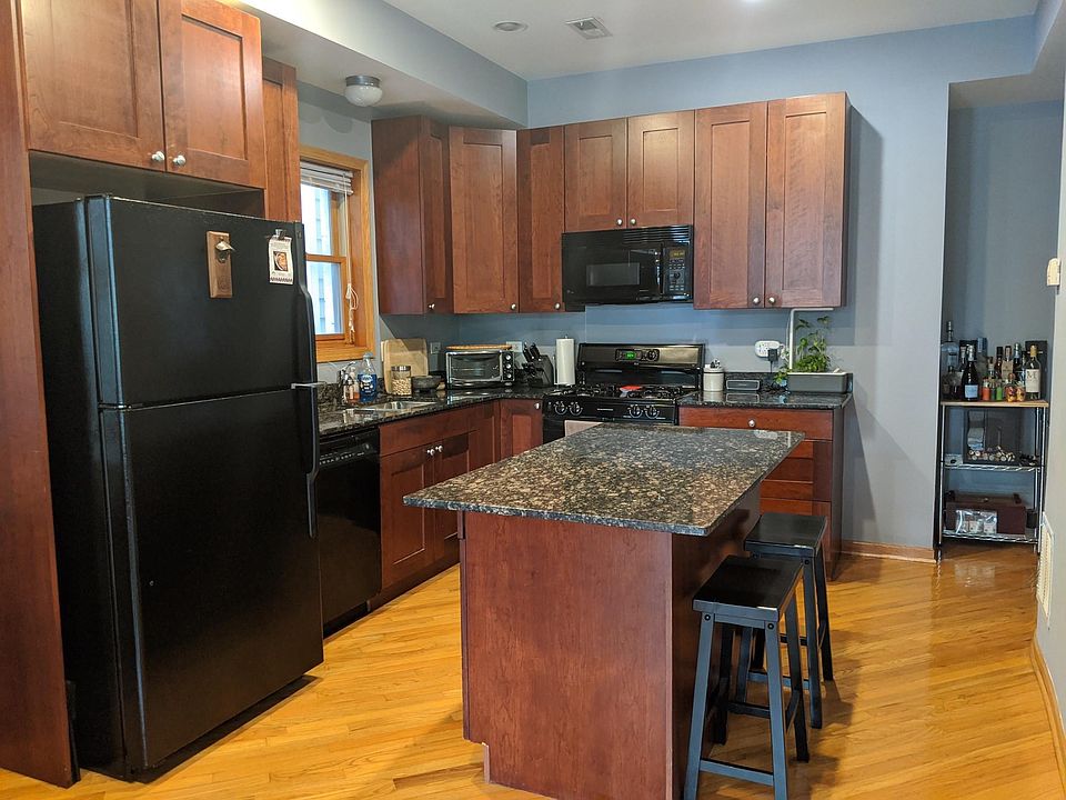 1st image of 2540 N Southport Ave #2FM