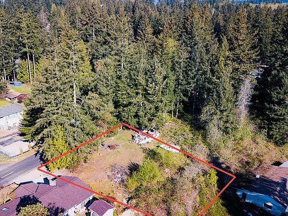 2nd image of 7714 182nd Ave E
