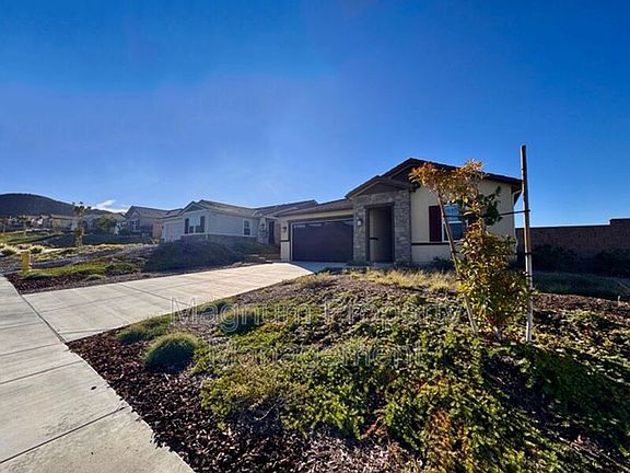 3rd image of 22691 Hilltopper Way
