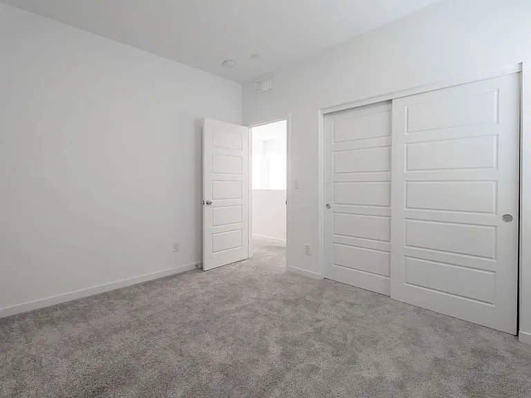 621 Camilla Crk — Photo 17