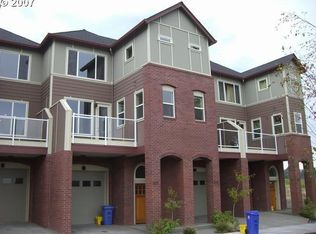 891 N Harbour Dr, Portland, OR