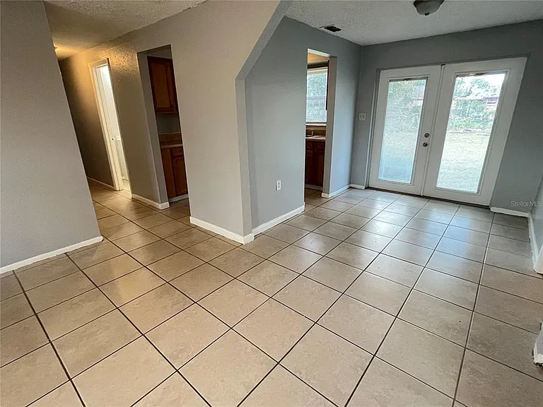 146 Bob Thomas Cir — Photo 7