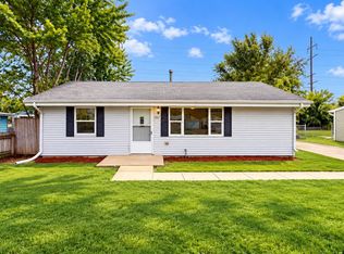 7517 Mildred Rd, Machesney Park, IL 61115
