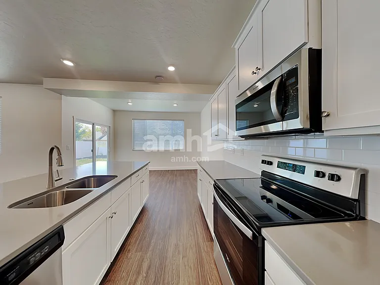 5078 W White Ash Ct — Photo 4