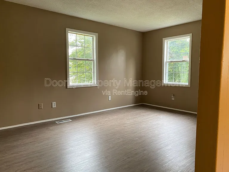 3916 Blanchard St — Photo 6