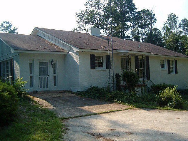 2nd image of 620 Dothan Rd