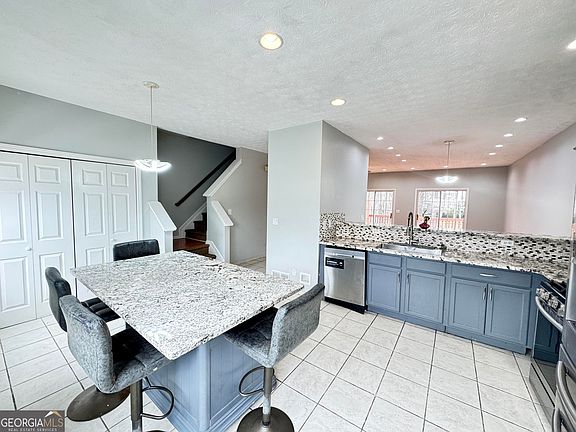 4th image of 3686 Lantern Walk Ln