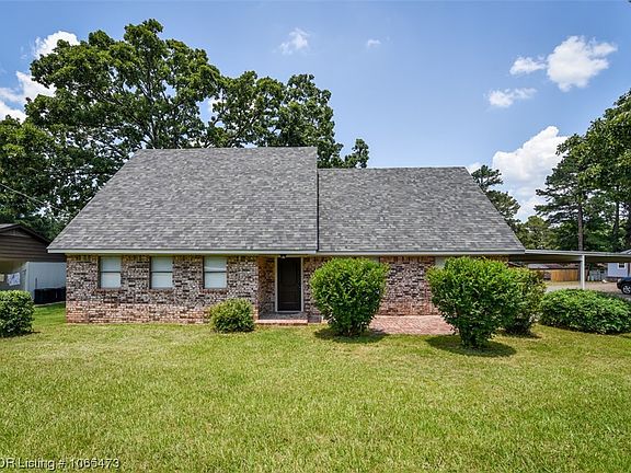 3rd image of 3100 Witteville Dr