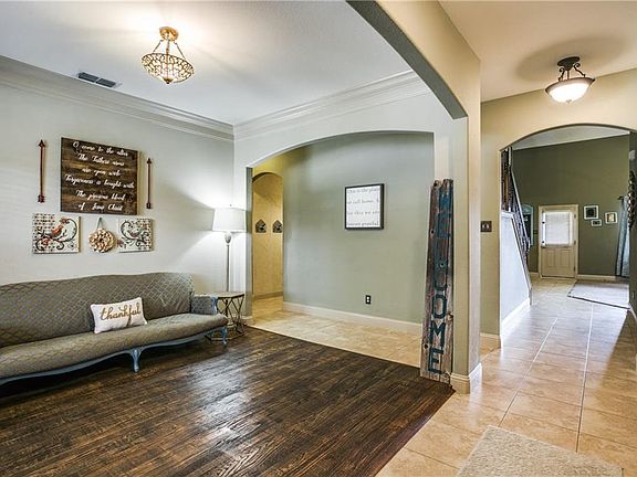 2nd image of 4509 Maidstone Way