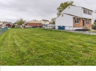 211 Skelton Dr, New Castle, DE 19720