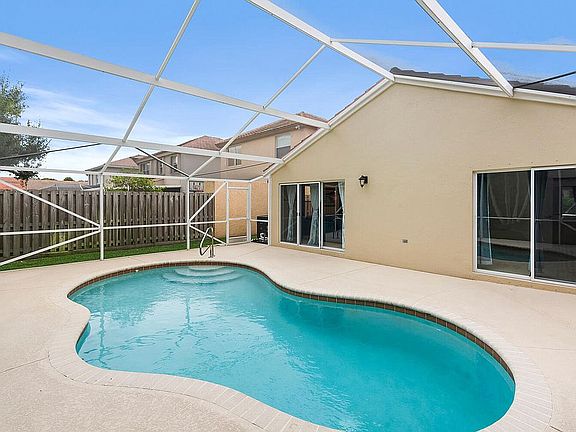 2nd image of 6101 Savannah Way