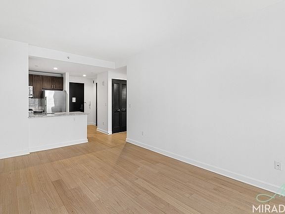 3rd image of 21 W End Ave #1118