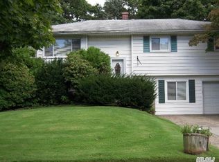 535 Connetquot Ave, Islip Terrace, NY 11752