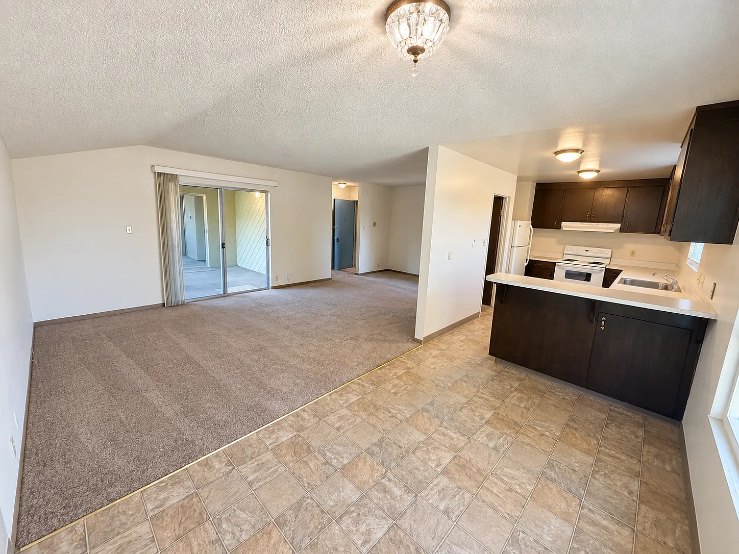 2 bed, $2,695 — Photo 2