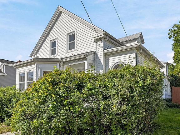 3rd image of 164 Burrill St