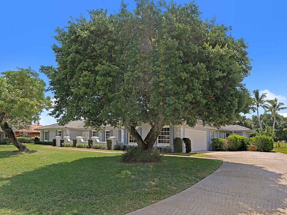 2nd image of 409 Glenbrook Dr