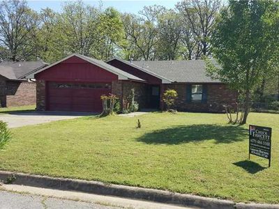 1619 Princeton Dr, Fort Smith, AR, 72908
