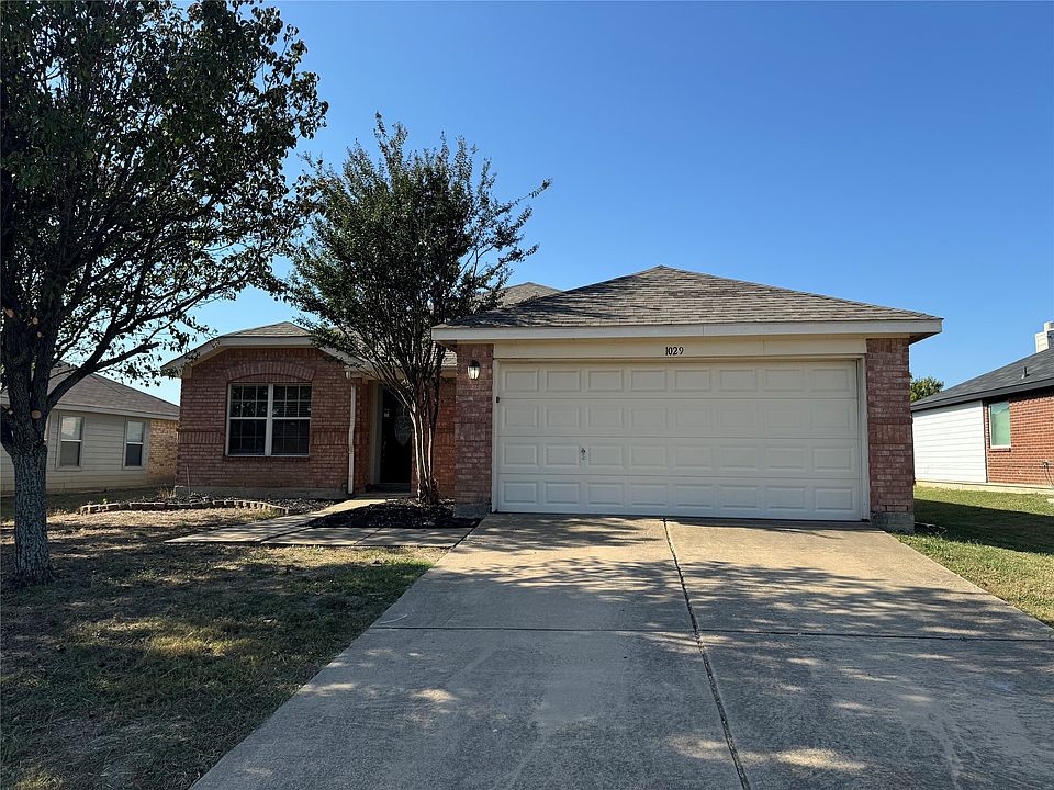 1st image of 1029 McKavett Dr