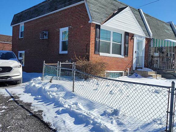 2nd image of 1539 Summit St