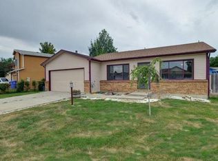 813 S Edinburgh Dr, Loveland, CO 80537