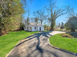 624 Townline Road, Hauppauge, NY