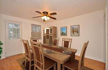 4th image of 13338 Peconic St