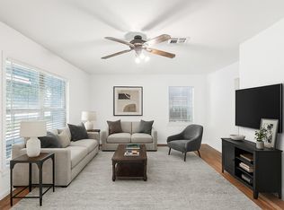 1202 Debus Dr, Taylor, TX 76574