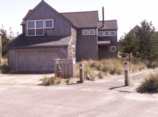 5660 Barefoot Ln, Pacific City, OR
