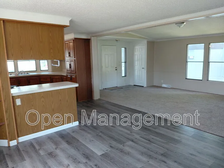 301 Mantle Ave #312KC — Photo 10