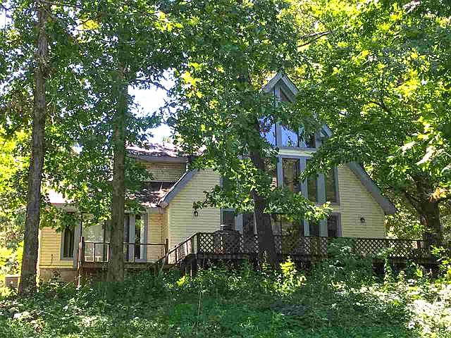 1st image of 170 Rolling Brook Dr