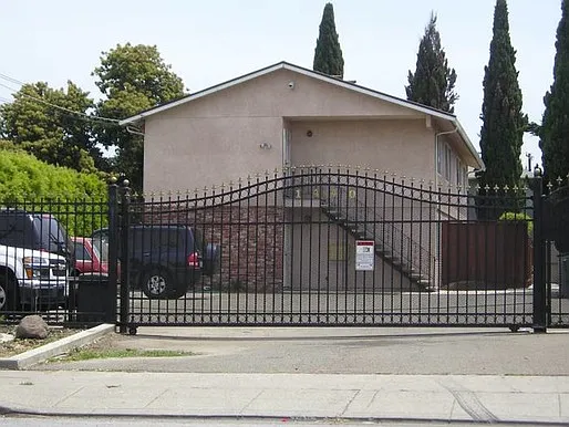 1440 165th Ave #3 photo 1
