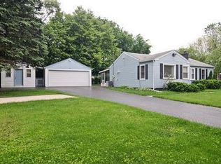 36891 N Normandy Ave, Lake Villa, IL 60046