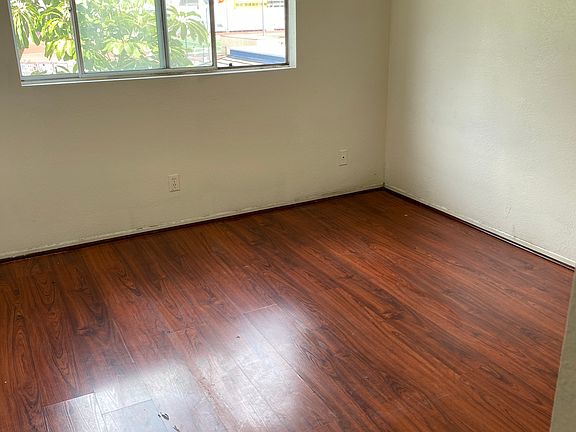 2nd image of 670 Ximeno Ave #1