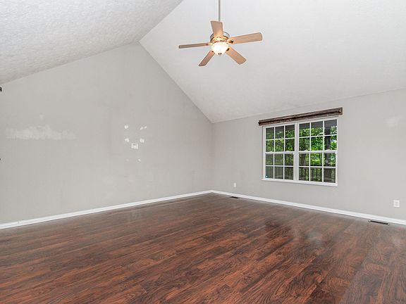 2nd image of 2160 Lunar Dr
